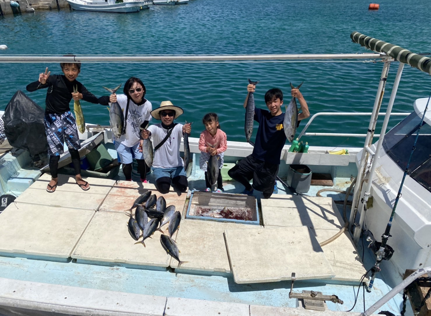 石垣島　マグロ　船釣り